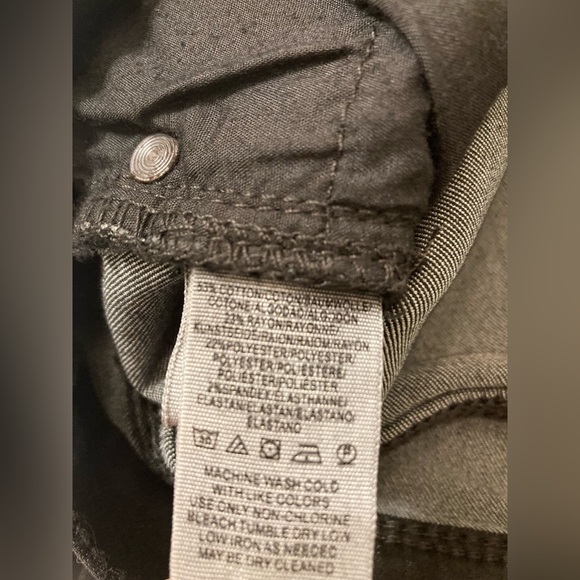 Free People | NWT Women’s Black Denim Cropped Jeans - Picture 6 of 11